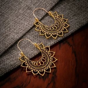 Emery Rose Hollow Out Drop Earrings